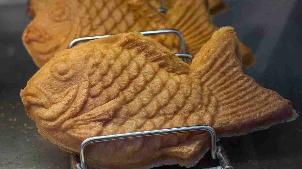 Crispy & Creamy: A Journey Through Fried and Baked Desserts