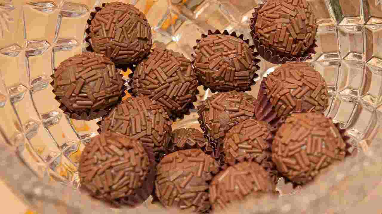 Global Dessert Delights: A Journey Through Sweet Treats from Every Continent