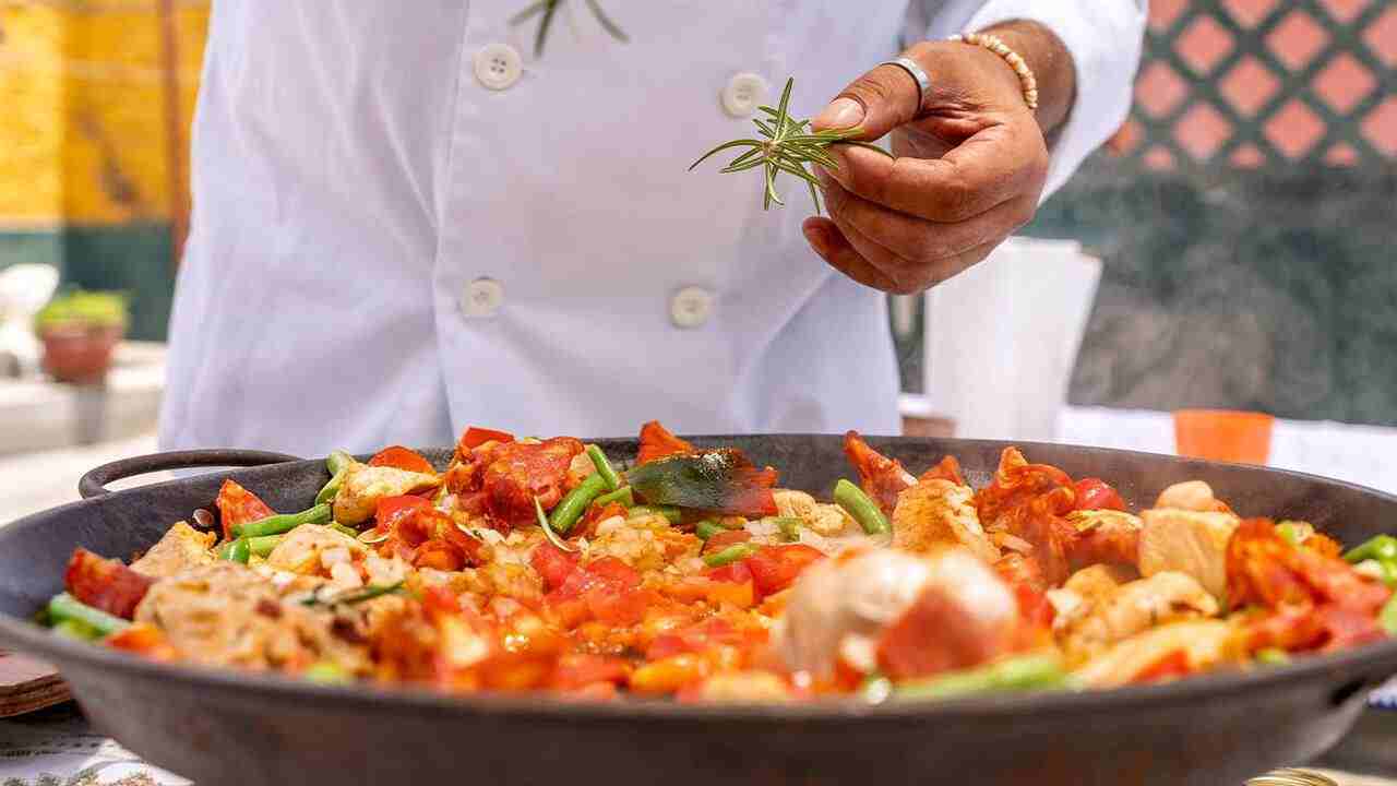 Traditional Spanish Paella: The Iconic Rice Dish from Valencia